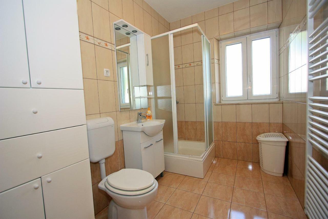 Apartment Igor Supetar Εξωτερικό φωτογραφία